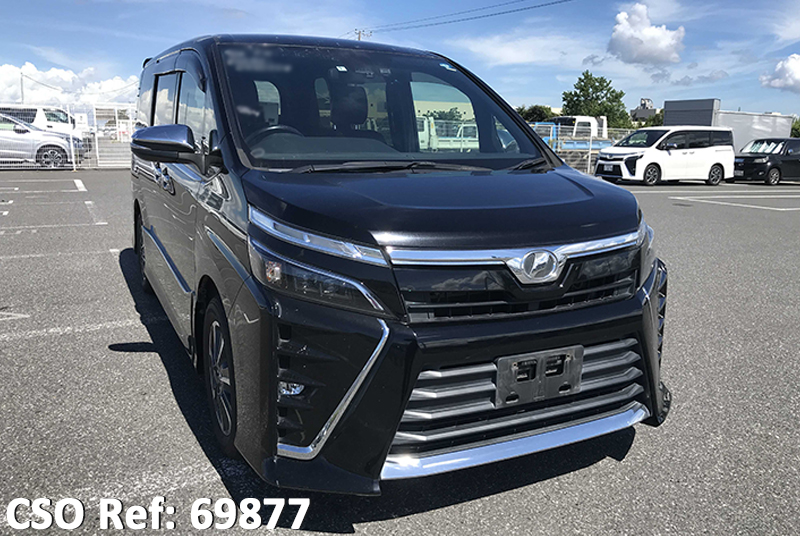 Toyota / Voxy 2018
